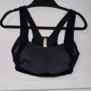 Free People black size small s racerback sports bra with mesh side panels
